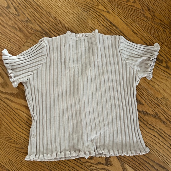 HYFVE Ruffled Cream Ribbed Blouse - Picture 7 of 8